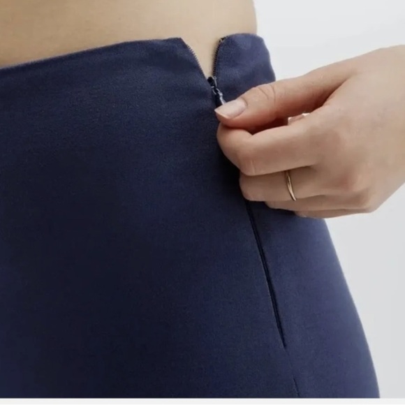 NWT! Fabletics Ponte Skinny Knit Zip Split Ankle Pants XL Navy - Picture 2 of 11